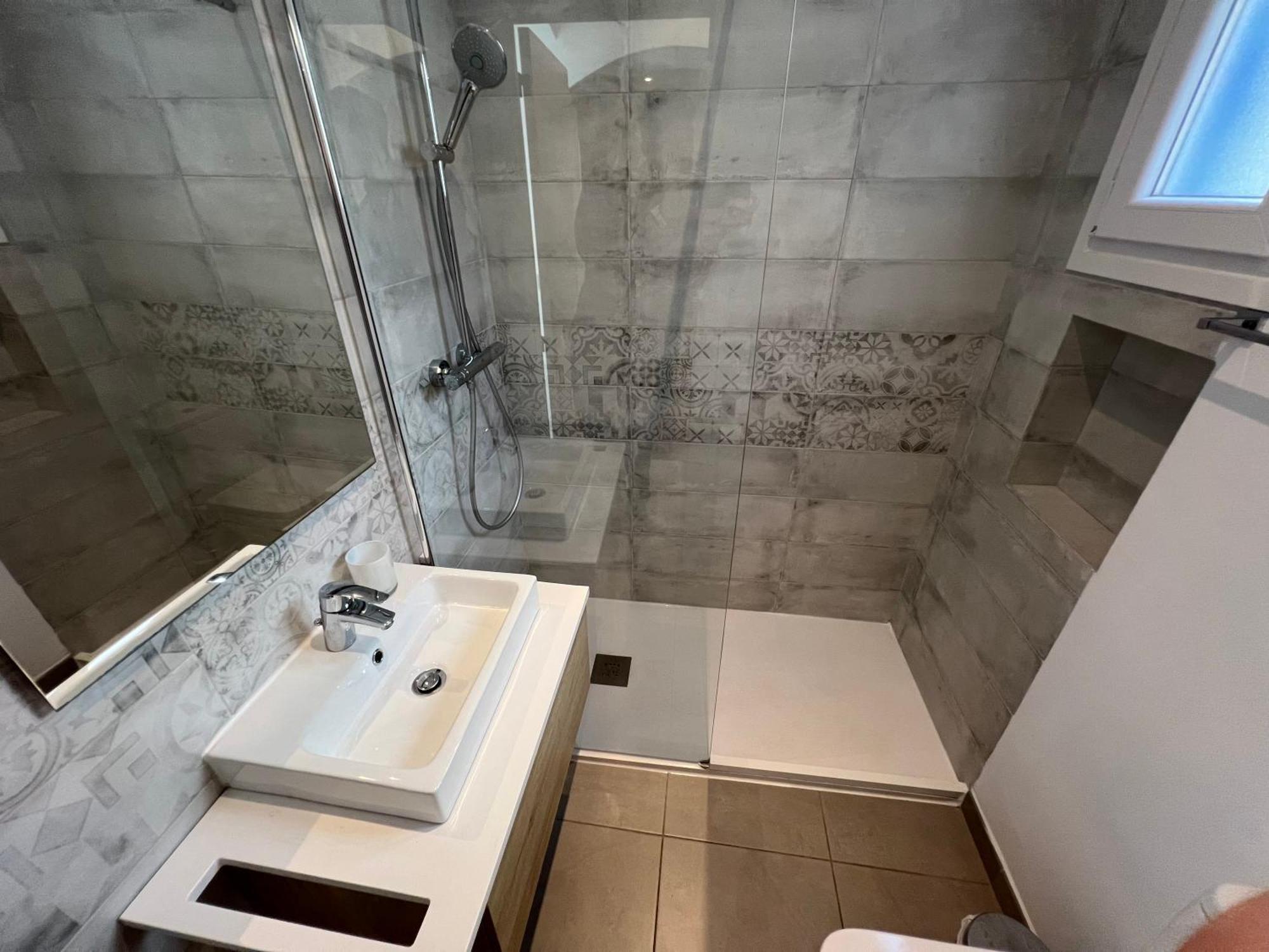 Ferienwohnung Luxe 2Br Family Oasis In Gibraltar Exterior foto